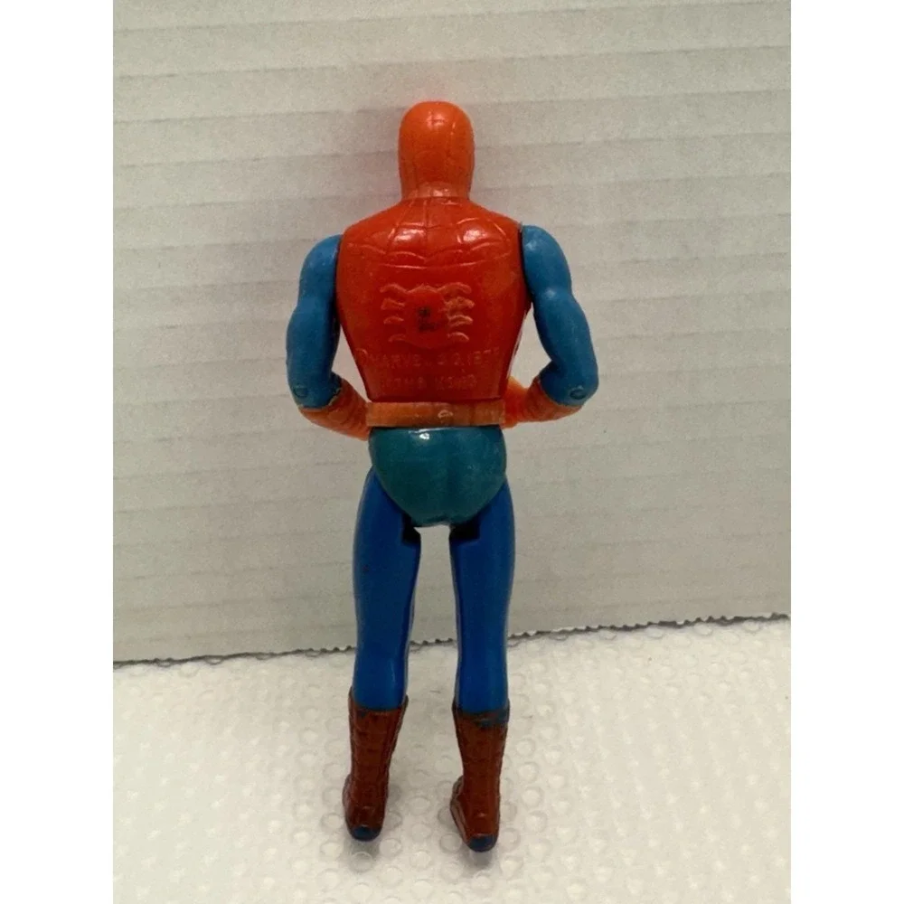 1975 Mego Pocket Heroes Spider-Man 4